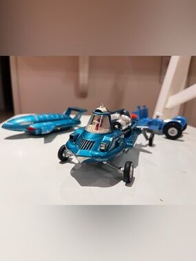 Dinky Toys 102 Gerry Anderson’s Joe 90 Joe's Car THUNDERBIRDS T2 Lunar Roving
